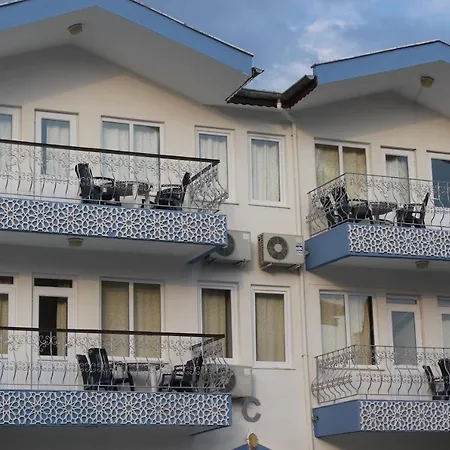 Aparthotel Papaya *